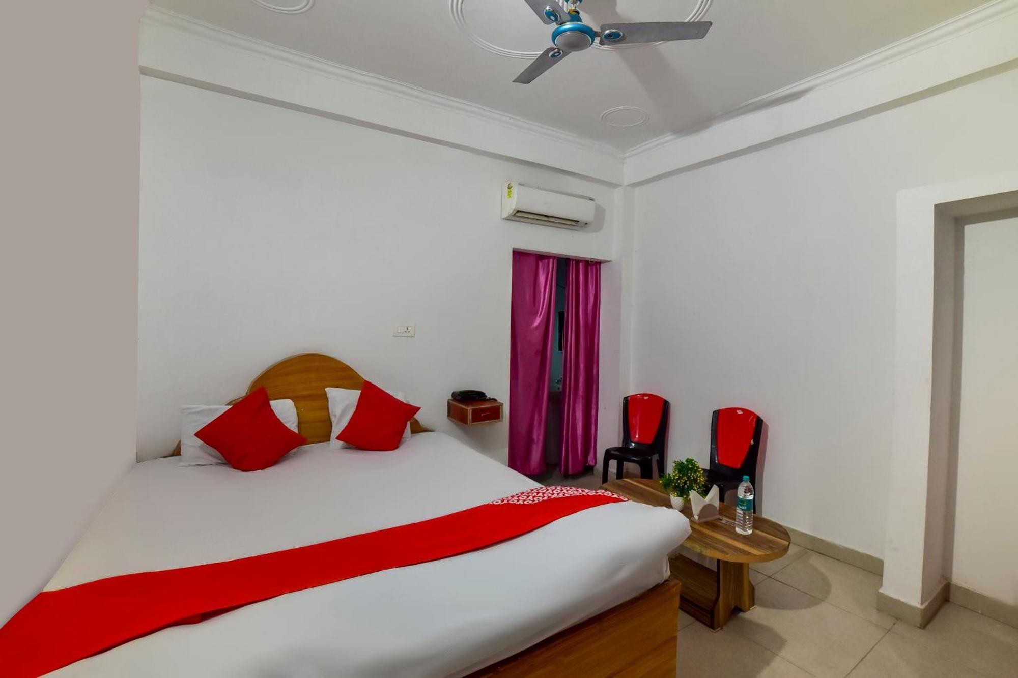 Oyo Flagship Mamta Hotel Hajipur Exterior photo